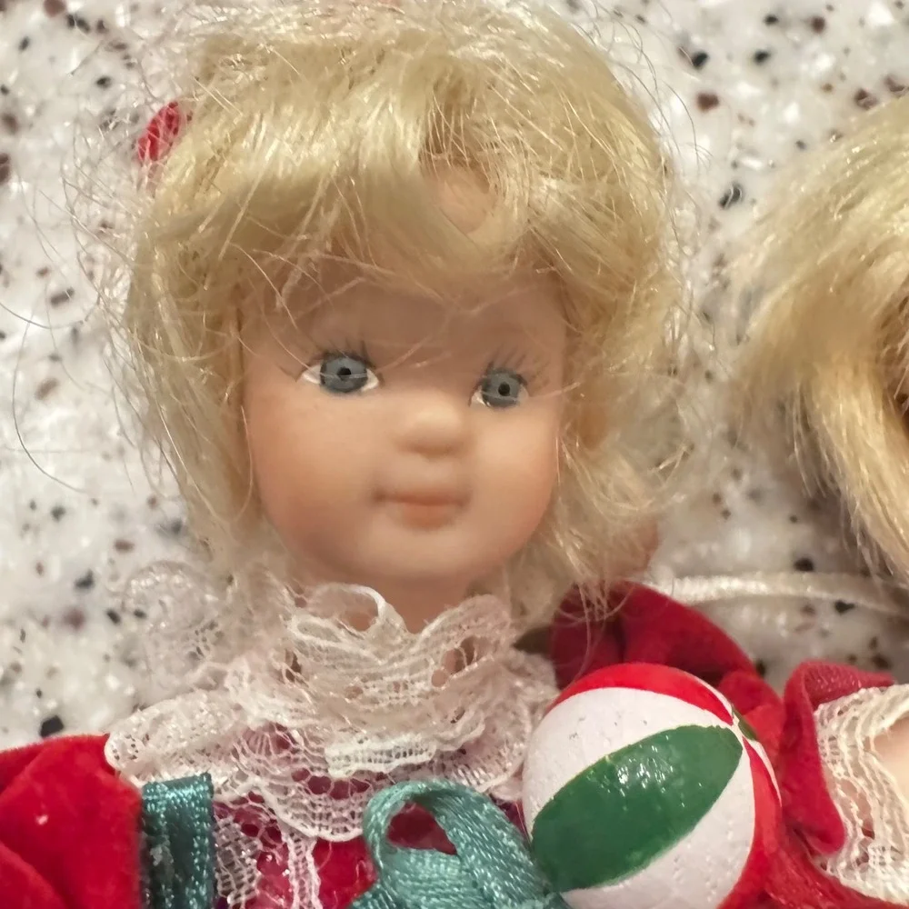 Vintage Christmas Dolls Pair‎ Red Velvet Outfit Ball Train Kurt S Adler  5